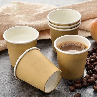 Mała maszyna do produkcji filiżanek herbaty, jednorazowa maszyna do napełniania filiżanek Łatwa obsługa dostawca