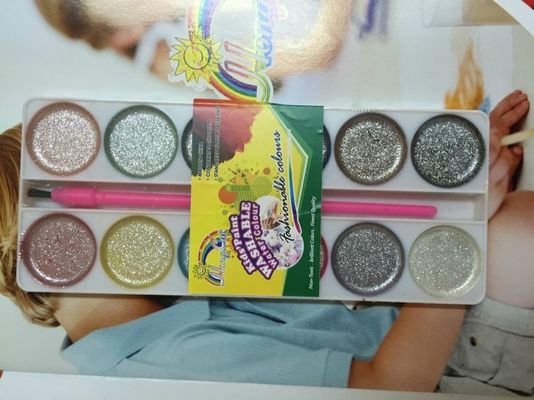 Plastikowe PCV Opakowanie kosmetyczne pusty paleta cieni do oczu palety podejmowania maszyny dostawca